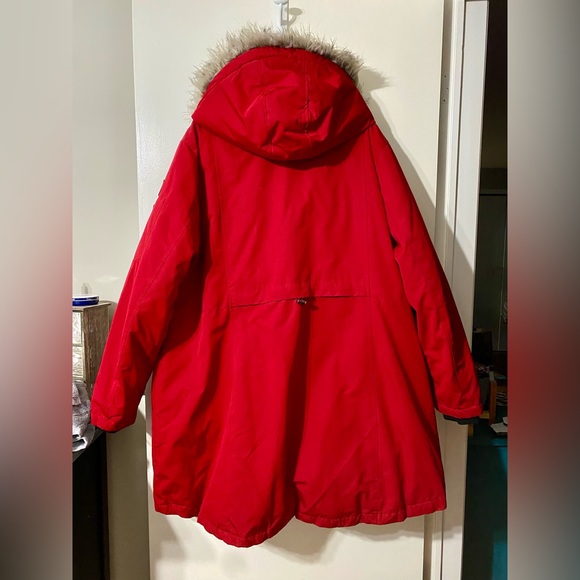 Canadiana Parka - Picture 3 of 6